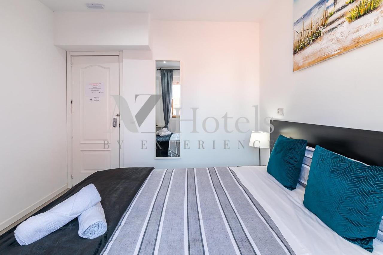 Ayz Sierra De Meira - Auto Check-In Property (Adults Only) Мадрид Екстериор снимка