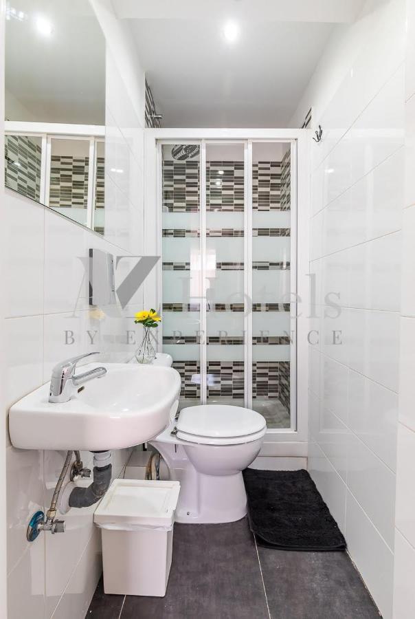 Ayz Sierra De Meira - Auto Check-In Property (Adults Only) Мадрид Екстериор снимка
